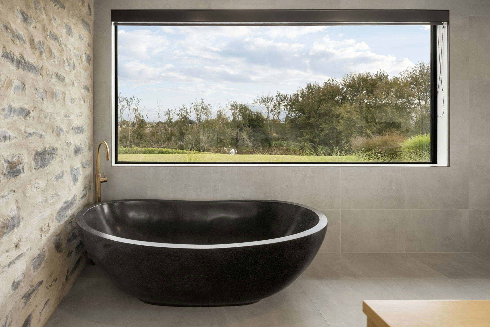 92 web or mls in House AR5 4738t