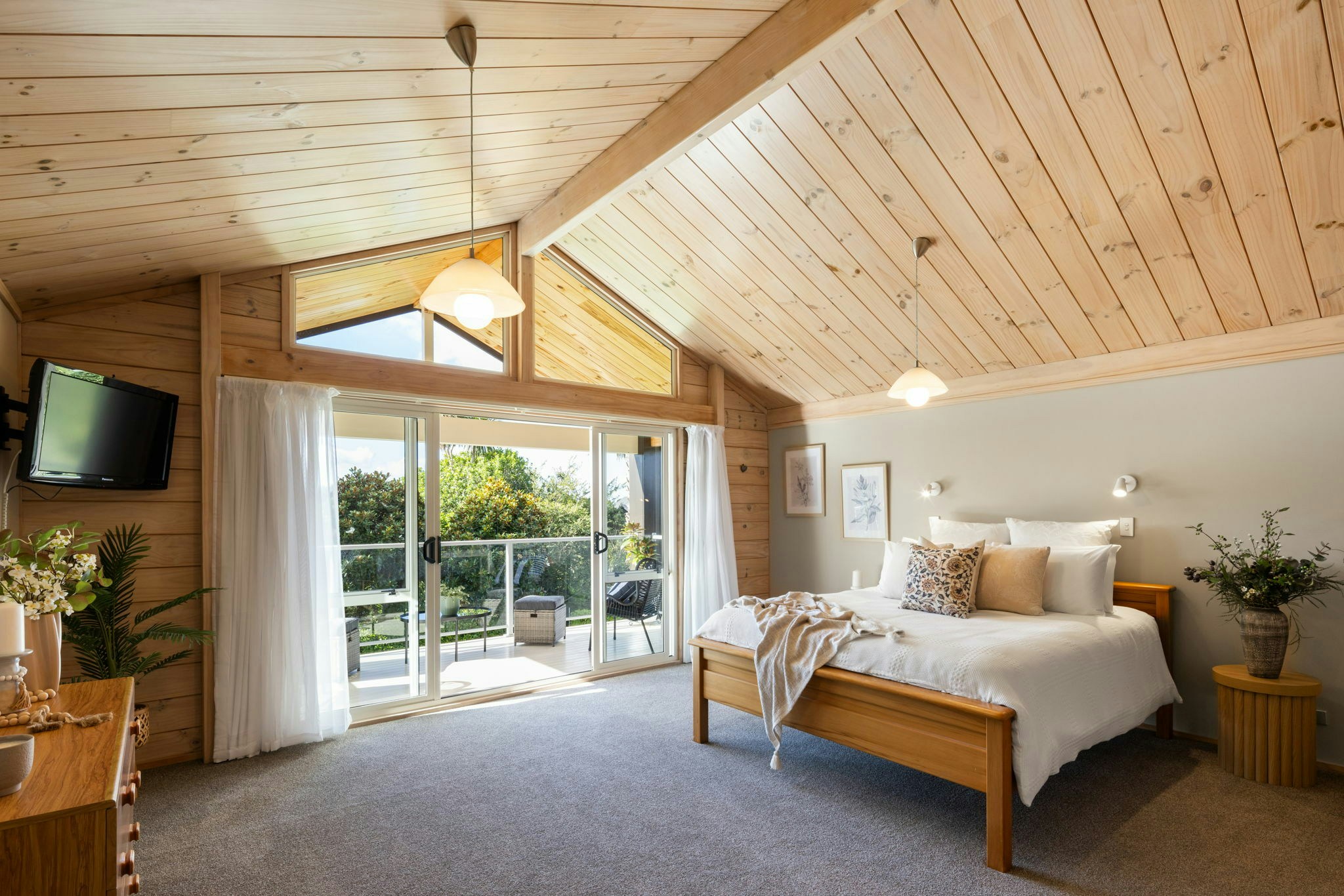 94 web or mls in House AR5 5396