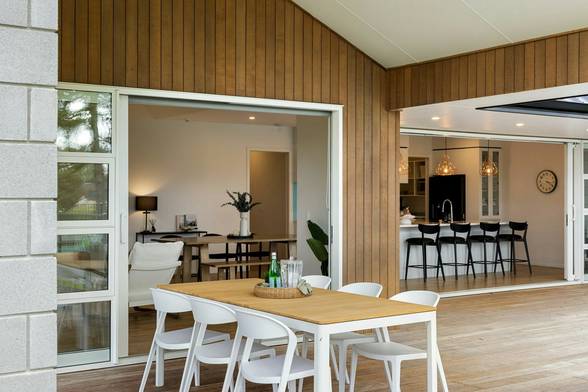 94 web or mls in House AR5 8459 copy